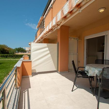 Apartments Matas Sukošan Exterior foto